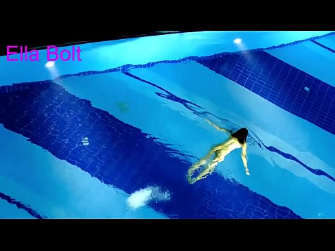 ❤️ Ich kann nicht aufhören zuzusehen, junge Blondine beim Nacktschwimmen im Pool des ELLA BOLT Resorts erwischt ☑ Porn video bei de.thebestfetishsites.ru