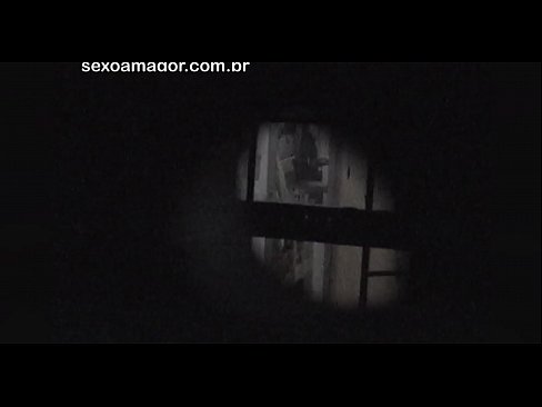 ❤️ Blondie wird heimlich von einem Voyeur aus der Nachbarschaft gefilmt, der sich hinter Hohlblocksteinen versteckt ☑ Porn video bei de.thebestfetishsites.ru