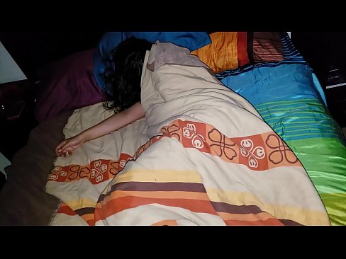 ❤️ Stiefsohn beschimpft seine junge Stiefmutter, während sie schläft. ☑ Porn video bei de.thebestfetishsites.ru